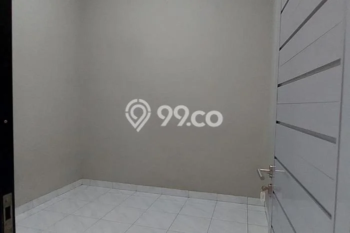 Rumah Strategis Minimalis Lb 116m2 di Ciracas, Jakarta Timur Rumah Strategis Minimalis Lb 116m2 di Ciracas, Jakarta Timur