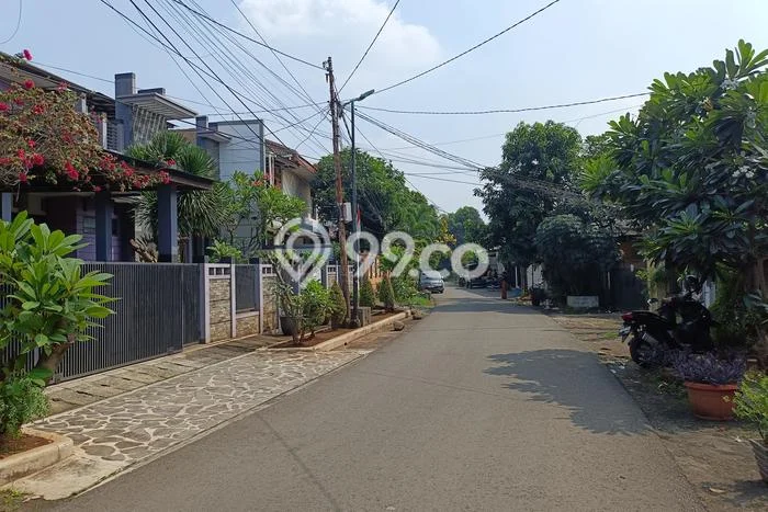 Siap Huni Hunian Elit 6 Kamar di Duren Sawit Dekat ke Mana Saja Siap Huni Hunian Elit 6 Kamar di Duren Sawit Dekat ke Mana Saja
