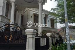 Dijual Rumah Mewah Megah Dengan View Cantik di Rawamangun, Jakarta Timur Dijual Rumah Mewah Megah Dengan View Cantik di Rawamangun, Jakarta Timur