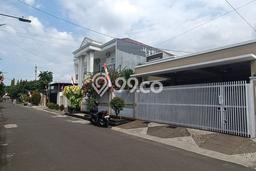 Rumah Elit Modern Tanpa Renovasi di Pulogebang Jakarta Timur Rumah Elit Modern Tanpa Renovasi di Pulogebang Jakarta Timur