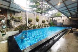 Hunian Elit LB 400m2 Siap Pakai Desain Elegan di Sentul City, Bogor Hunian Elit LB 400m2 Siap Pakai Desain Elegan di Sentul City, Bogor