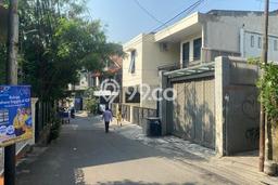 Unit Kost Dijual di Mampang dengan 14 Kamar Kawasan Ramai Unit Kost Dijual di Mampang dengan 14 Kamar Kawasan Ramai