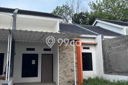 For Sale Hunian Rumah Terawat 2 Kamar di Karang Satria, Bekasi For Sale Hunian Rumah Terawat 2 Kamar di Karang Satria, Bekasi