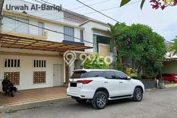 Rumah Mewah LB 260m2 Siap Huni Desain Elegan di Jatibening, Bekasi Rumah Mewah LB 260m2 Siap Huni Desain Elegan di Jatibening, Bekasi
