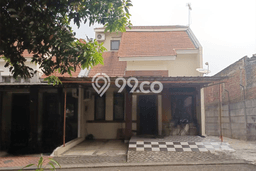 Rumah Modern 4 KT di Cibubur Bogor Unfurnished Rumah Modern 4 KT di Cibubur Bogor Unfurnished