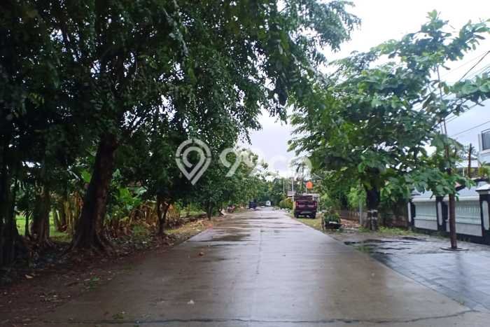 Jual Rumah Favorit Siap Huni LB 220m2 di Duren Sawit, Jakarta Timur Jual Rumah Favorit Siap Huni LB 220m2 di Duren Sawit, Jakarta Timur