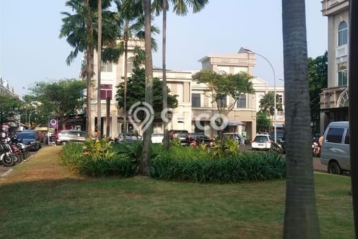 Unit Ruko Dijual di Bekasi LT 72m2 & LB 180m2 Unit Ruko Dijual di Bekasi LT 72m2 & LB 180m2