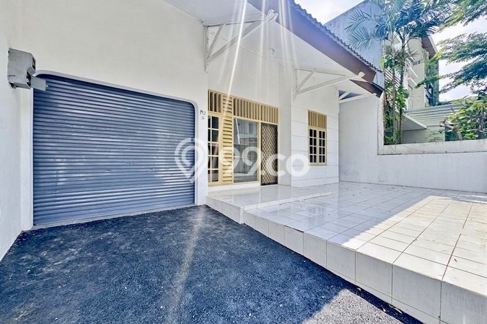 Rumah Cantik Siap Huni Di Kebon Jeruk Luas 160m2 Lokasi Strategis Rumah Cantik Siap Huni Di Kebon Jeruk Luas 160m2 Lokasi Strategis