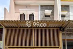 Dijual Hunian Rumah Terawat 5 KT di Tanjung Duren Selatan, Jakarta Barat Dijual Hunian Rumah Terawat 5 KT di Tanjung Duren Selatan, Jakarta Barat