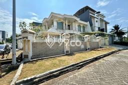 Hunian Elit LB 203m2 Siap Pakai Desain Elegan di Pantai Indah Kapuk, Jakarta Utara Hunian Elit LB 203m2 Siap Pakai Desain Elegan di Pantai Indah Kapuk, Jakarta Utara