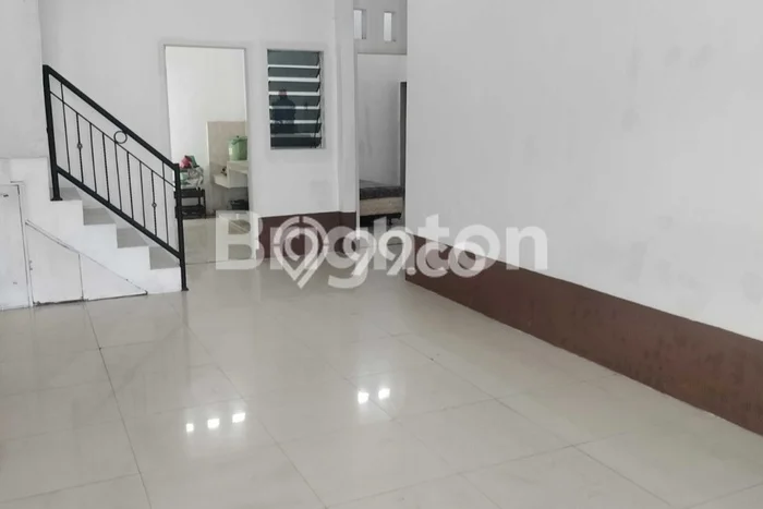 KEUNTUNGAN BERLIPAT! Ruko Kawasan Medan Helvetia, Luas 560m², Lokasi Mainroad KEUNTUNGAN BERLIPAT! Ruko Kawasan Medan Helvetia, Luas 560m², Lokasi Mainroad