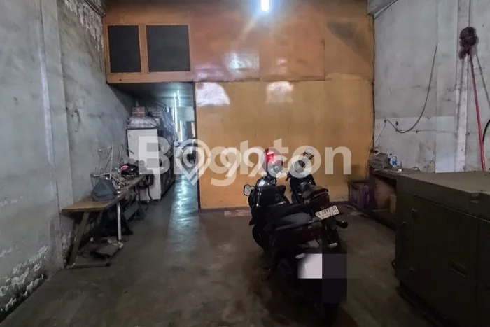 Ruko Dijual di Medan Perjuangan LT 165m2, LB 365m2 Solusi Investasi Cerdas Ruko Dijual di Medan Perjuangan LT 165m2, LB 365m2 Solusi Investasi Cerdas