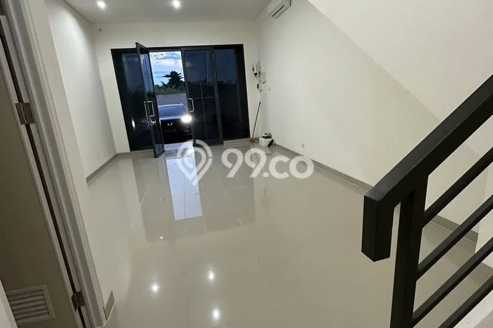 FOR RENT! Ruko di Gading Serpong Cocok untuk Bisnis 90m2 FOR RENT! Ruko di Gading Serpong Cocok untuk Bisnis 90m2