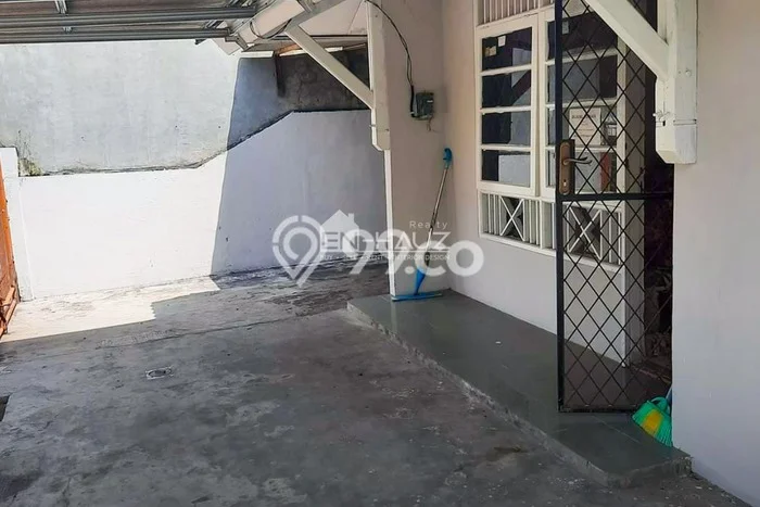Rumah Modern Minimalis 3 Kamar Bisa Langsung Pindah di Cibodas Rumah Modern Minimalis 3 Kamar Bisa Langsung Pindah di Cibodas
