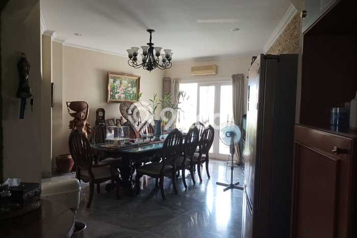 Hunian Eksklusif Siap Huni LT 434m2 di Serpong, Tangerang Selatan Hunian Eksklusif Siap Huni LT 434m2 di Serpong, Tangerang Selatan