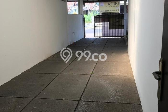 For Sale! Luxury House LT 316m2 Desain Modern di Sektor 3 - Bintaro For Sale! Luxury House LT 316m2 Desain Modern di Sektor 3 - Bintaro