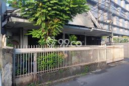 Hunian Eksklusif Dijual LT 158m2 di Tebet, Jakarta Selatan Hunian Eksklusif Dijual LT 158m2 di Tebet, Jakarta Selatan