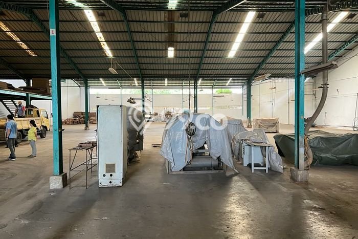 Area Ramai! Gudang Dijual di Cengkareng untuk Bisnis Luas Bangunan 3000m2 Area Ramai! Gudang Dijual di Cengkareng untuk Bisnis Luas Bangunan 3000m2