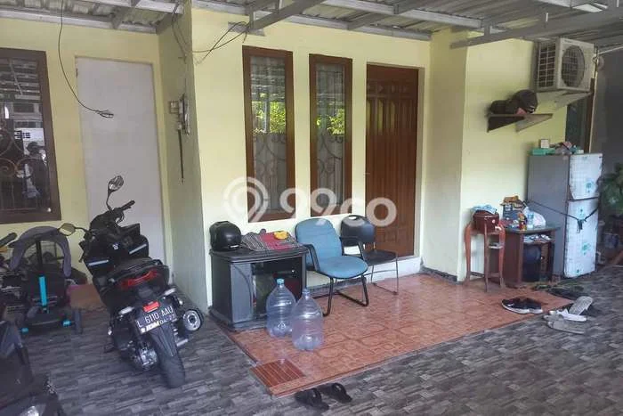 Dijual Rumah Eksklusif 4 KT di Gununganyar, Surabaya Dijual Rumah Eksklusif 4 KT di Gununganyar, Surabaya