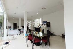 Rumah Terawat di Bukit Sari, Semarang, Luas Tanah 476m², LB 790m² Rumah Terawat di Bukit Sari, Semarang, Luas Tanah 476m², LB 790m²