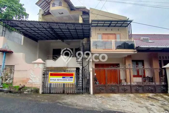 Lokasi terbaik! Rumah siap huni disewakan di Candisari LB 155m2 Lokasi terbaik! Rumah siap huni disewakan di Candisari LB 155m2