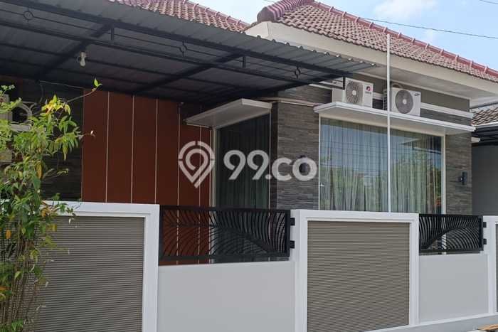 HARGA SPESIAL! Rumah kawasan Pedurungan, Akses ke Fasilitas, 4 KT, Luas 192m² LB 190m² HARGA SPESIAL! Rumah kawasan Pedurungan, Akses ke Fasilitas, 4 KT, Luas 192m² LB 190m²