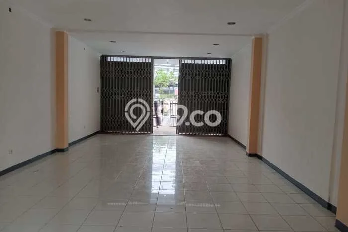 Ruko Disewakan di Area Ramai Pedurungan, Semarang Ruko Disewakan di Area Ramai Pedurungan, Semarang