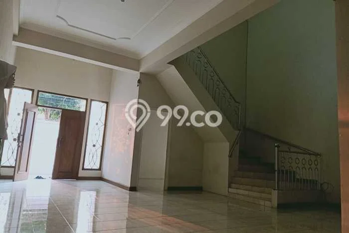 Rumah Disewakan Semarang LT 150m2 LB 145m2 Kawasan Kalicari Rumah Disewakan Semarang LT 150m2 LB 145m2 Kawasan Kalicari