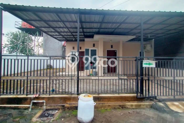 Disewakan Rumah Konsep Modern di Tembalang Semarang dengan 2 KT Disewakan Rumah Konsep Modern di Tembalang Semarang dengan 2 KT