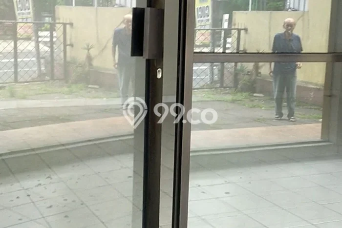 Ruko untuk Disewa di Pusat Semarang Luas Bangunan 800m2 Ruko untuk Disewa di Pusat Semarang Luas Bangunan 800m2