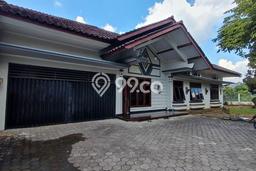 Siap Huni Rumah Mewah 5 Kamar di Candisari Dekat ke Mana Saja Siap Huni Rumah Mewah 5 Kamar di Candisari Dekat ke Mana Saja
