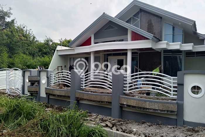 Rumah sewa siap huni 3 Kamar Tidur di Tawangmas, Semarang Rumah sewa siap huni 3 Kamar Tidur di Tawangmas, Semarang