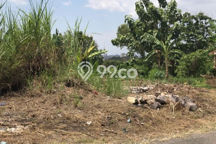 Tanah Dijual Lokasi Strategis di Semarang dengan Luas 419m2 Tanah Dijual Lokasi Strategis di Semarang dengan Luas 419m2