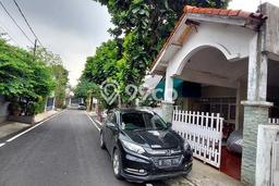 For Sale! Luxury House LT 270m2 Desain Elegan di Duren Tiga For Sale! Luxury House LT 270m2 Desain Elegan di Duren Tiga