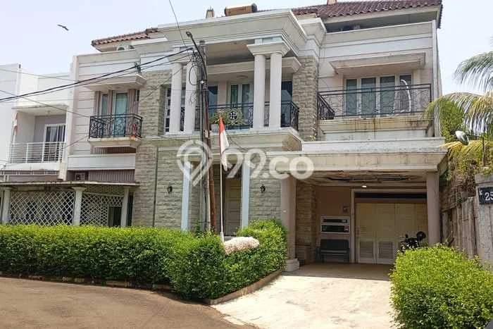 Best Deal Hunian Premium Ideal dan Luas di Serpong Utara, Tangerang Selatan Best Deal Hunian Premium Ideal dan Luas di Serpong Utara, Tangerang Selatan