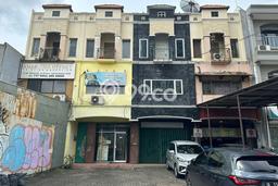 Untuk Dijual! Ruko di Veteran Jakarta Selatan LT 168m2 / LB 450m2 Kawasan Strategis Untuk Dijual! Ruko di Veteran Jakarta Selatan LT 168m2 / LB 450m2 Kawasan Strategis