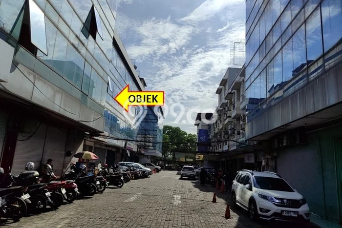 Ruko Strategis di Bekasi Barat, Luas 260m2m², Kawasan Komersial Ruko Strategis di Bekasi Barat, Luas 260m2m², Kawasan Komersial
