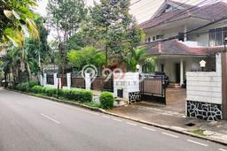 Jual Rumah Mewah Megah Dengan View Cantik di Lebak Bulus, Jakarta Selatan Jual Rumah Mewah Megah Dengan View Cantik di Lebak Bulus, Jakarta Selatan
