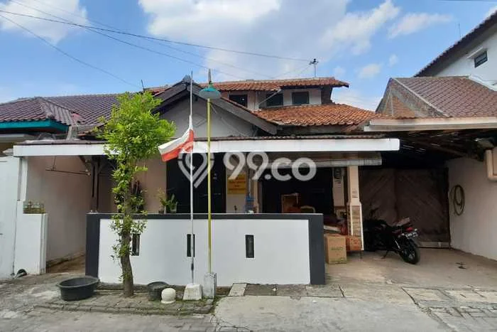 For Sale Rumah 4 Kamar Lokasi Ideal Nyaman dan Strategis di Pedurungan For Sale Rumah 4 Kamar Lokasi Ideal Nyaman dan Strategis di Pedurungan