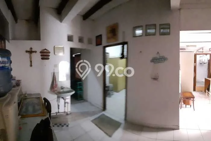 For Sale Rumah 4 Kamar Lokasi Ideal Nyaman dan Strategis di Pedurungan For Sale Rumah 4 Kamar Lokasi Ideal Nyaman dan Strategis di Pedurungan