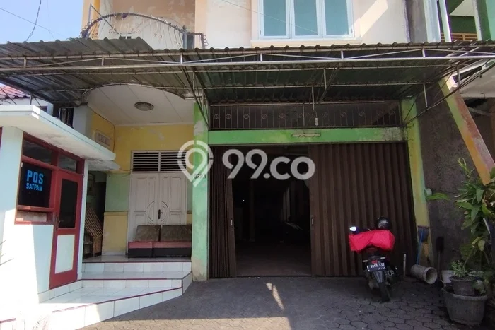 Rumah Luas Asri 23 KT Siap Pakai di Jomblang Semarang Rumah Luas Asri 23 KT Siap Pakai di Jomblang Semarang
