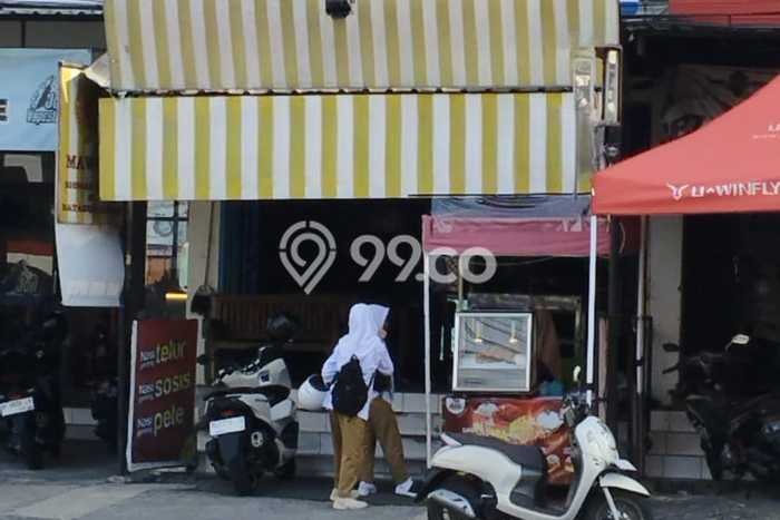 Ruko Bagus Dijual LB 130m2 Lokasi Strategis Semarang Area Cocok untuk Bisnis Ruko Bagus Dijual LB 130m2 Lokasi Strategis Semarang Area Cocok untuk Bisnis