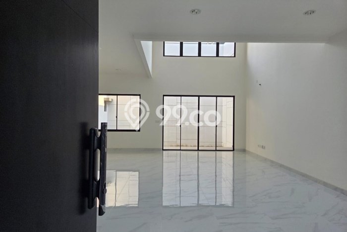 BEST CHOICE! Rumah kawasan , 4 KM, Akses Mall, Luas 200m2m² Bangunan 280m2m² BEST CHOICE! Rumah kawasan , 4 KM, Akses Mall, Luas 200m2m² Bangunan 280m2m²