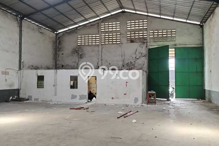 Gudang disewakan lokasi strategis Gedangan Sidoarjo 750m2 Gudang disewakan lokasi strategis Gedangan Sidoarjo 750m2