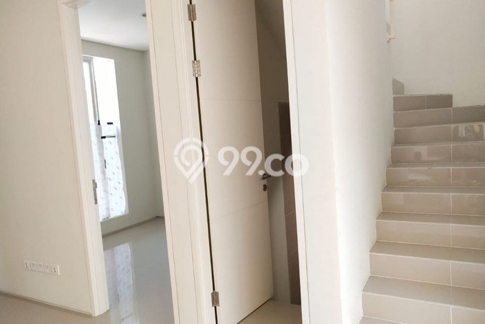 Rumah kawasan Citraland, 2 KT, View Indah, Luas 90m2m² LB 70m2m² Rumah kawasan Citraland, 2 KT, View Indah, Luas 90m2m² LB 70m2m²