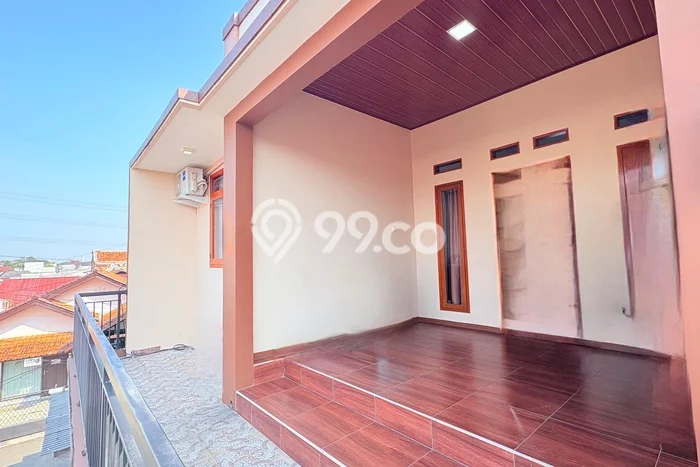 Rumah Modern Cantik 3 Kamar Siap Huni di Ciputat Rumah Modern Cantik 3 Kamar Siap Huni di Ciputat