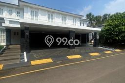 Jual Rumah Mewah Elegan Dengan View Cantik di Sektor 7-Bintaro, Tangerang Selatan Jual Rumah Mewah Elegan Dengan View Cantik di Sektor 7-Bintaro, Tangerang Selatan