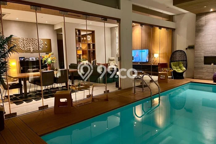 Jual Rumah Luas Megah Dengan View Eksklusif di Bintaro, Tangerang Selatan Jual Rumah Luas Megah Dengan View Eksklusif di Bintaro, Tangerang Selatan