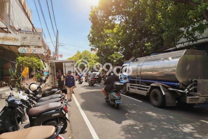 Ruko Disewa di Denpasar dengan LB 107m2 Area Komersial Ramai Ruko Disewa di Denpasar dengan LB 107m2 Area Komersial Ramai