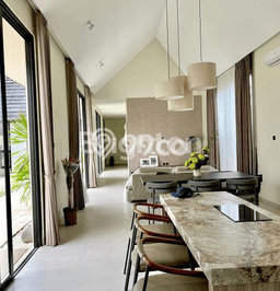 SEWA TERBAIK! Vila di , Luas 400m2m², Akses Mudah Fasilitas Umum SEWA TERBAIK! Vila di , Luas 400m2m², Akses Mudah Fasilitas Umum
